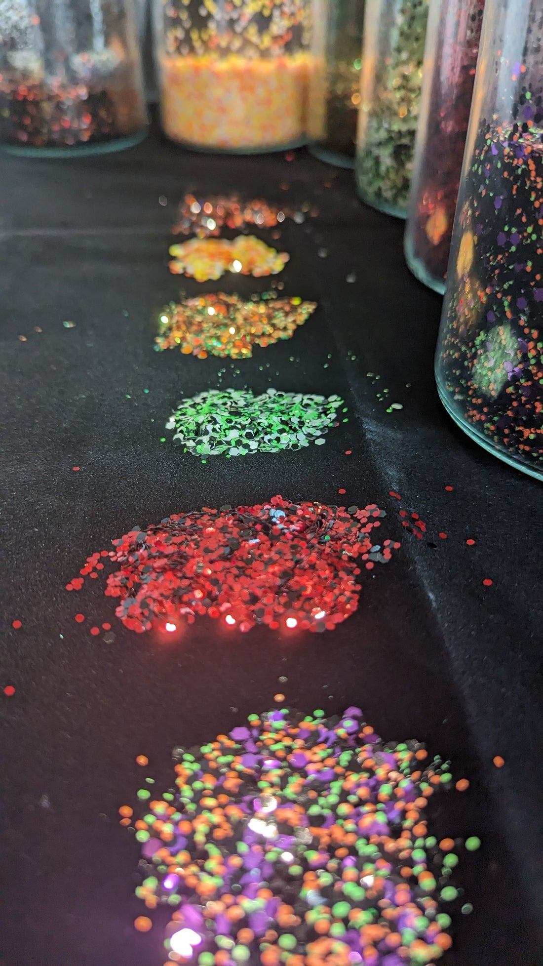 Biodegradable glitter in many colors for body products, art and fashion